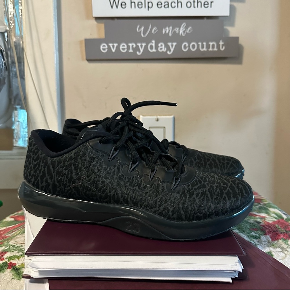 Jordan Trainer 1 GS Triple Black